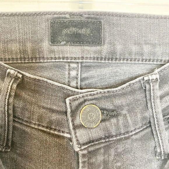 Mother Denim The Insider Crop Two Step Fray Not Guilty Black Jeans Women’s Sz 26 - Picture 9 of 12